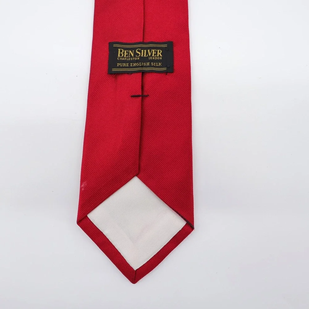 Ben‎ Silver Pure English Silk Ribbed Necktie Red Mens - Minor Flaws